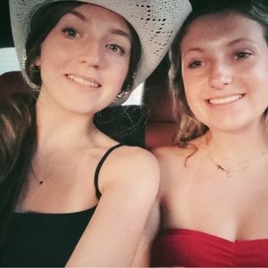 Meet your Posher, Zoe